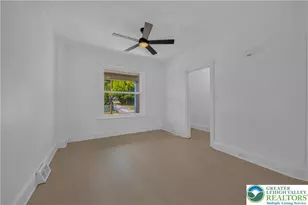 917 Spring St, Bethlehem City, PA 18018 - Photo 12