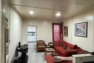 535 Elliger St, Allentown City, PA 18102 - Photo 10
