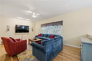 1285 N Main St, South Whitehall Township, PA 18104 - Photo 10