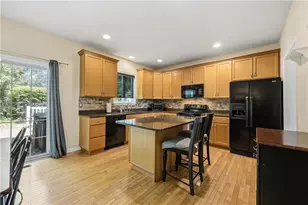 1285 N Main St, South Whitehall Township, PA 18104 - Photo 8