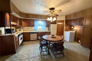 45 W Holland St, Summit Hill Boro, PA 18250 - Photo 24