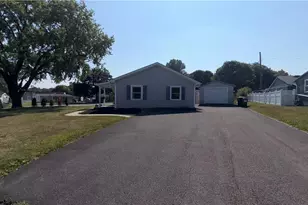 49 Seyfried Ave, Upper Nazareth Twp, PA 18064 - Photo 30