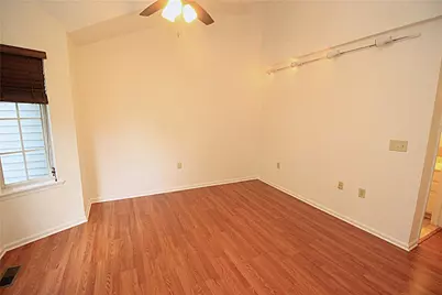 106 Founders Court, Bethlehem Township, PA 18020 - Photo 14