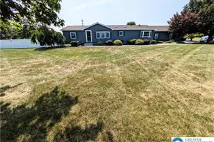 317 S Hokendauqua Dr, Moore Township, PA 18067 - Photo 1