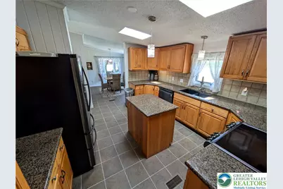 317 S Hokendauqua Drive, Moore Township, PA 18067 - Photo 8