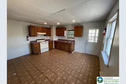 38 Clay Street #B, New Philadelphia Boro, PA 17959 - Photo 4