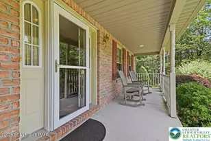 138 Scenic Dr, Tobyhanna Twp, PA 18610 - Photo 2