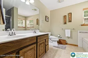 138 Scenic Dr, Blakeslee, PA 18610 - Photo 6
