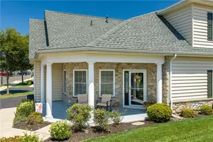 4406 Colonial Ln, Upper Saucon Township, PA 18034 - Photo 2