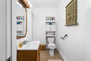 24 Sycamore St, Hellertown Boro, PA 18055 - Photo 12