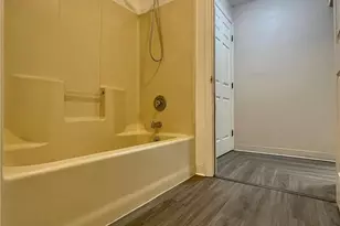 28 Main St, Emmaus Boro, PA 18049 - Photo 16