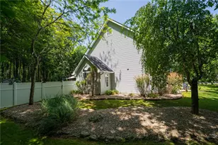 211 Annette Marie Dr, Tunkhannock Twp, PA 18334 - Photo 6