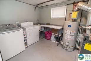 2122 Vista Dr, Bethlehem City, PA 18018 - Photo 32