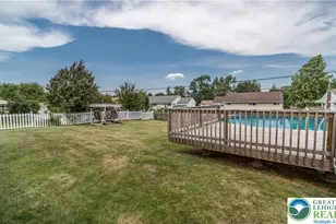 2122 Vista Dr, Bethlehem City, PA 18018 - Photo 24
