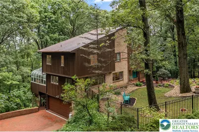 3385 Woodbridge Circle, Bethlehem City, PA 18017 - Photo 2