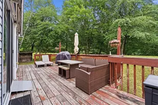 10 Lenape Trail, Penn Forrest, PA 18210 - Photo 4