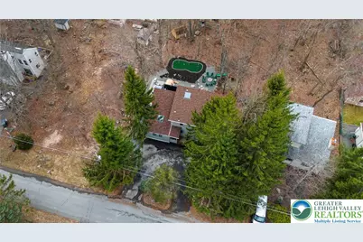 8499 Bumble Bee Way, Tobyhanna, PA 18466 - Photo 6