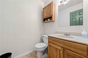 7169 Logan Dr, New Tripoli, PA 18066 - Photo 12