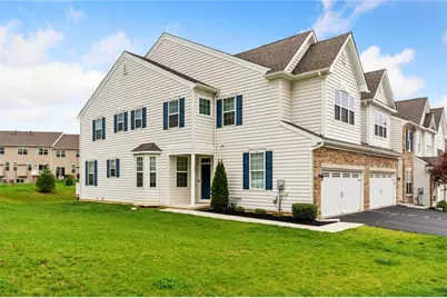 301 Redclover Lane, Allentown City, PA 18104 - Photo 2