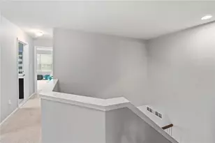 301 Redclover Ln, Allentown City, PA 18104 - Photo 30