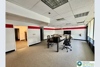 103 Kevin Lane #Middle unit, Brodheadsville, PA 18322 - Photo 6