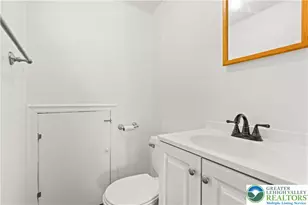 757 Mohawk St, Allentown City, PA 18103 - Photo 24