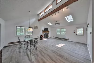 85 Caedman Drive, Penn Forrest, PA 18210 - Photo 2