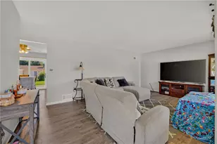 2888 Willow Ln, Macungie Boro, PA 18062 - Photo 8