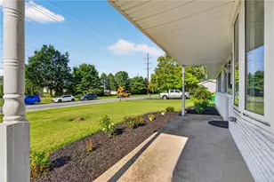 2888 Willow Ln, Macungie Boro, PA 18062 - Photo 6