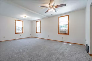 4165 E Texas Rd, Allentown City, PA 18103 - Photo 28