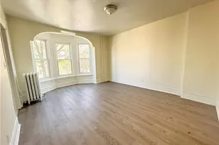 204 N Ninth St, Allentown City, PA 18102 - Photo 2