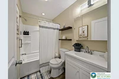 1739 Rolling Hills Drive, Tobyhanna, PA 18466 - Photo 14