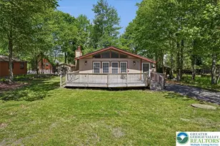 1739 Rolling Hills Dr, Tobyhanna, PA 18466 - Photo 1