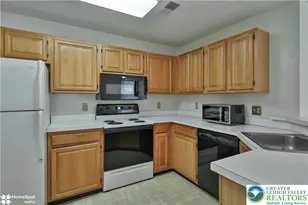 7359 Sauerkraut Ln, Lower Macungie Township, PA 18062 - Photo 12