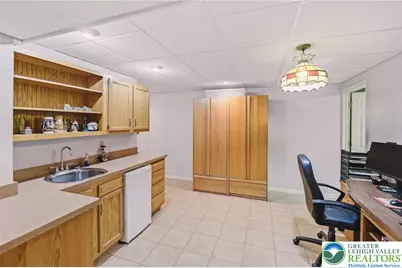 492 Arthurs Court, Bushkill Twp, PA 18064 - Photo 34