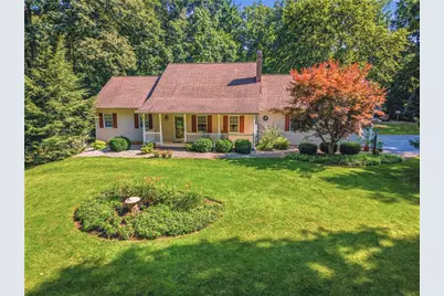 492 Arthurs Court, Bushkill Twp, PA 18064 - Photo 4