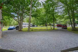 4 Wylie Cir, Penn Forrest, PA 18210 - Photo 6