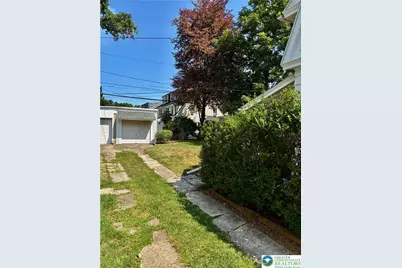 3009 W Greenleaf Street, Allentown City, PA 18104 - Photo 6