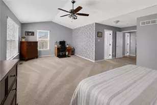 8092 Cross Creek Circle, Upper Macungie Township, PA 18031 - Photo 20