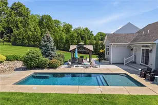 4912 Reston Dr, Forks Twp, PA 18040 - Photo 52