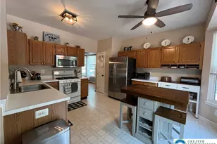 147 Susquehanna Trail, Allentown City, PA 18104 - Photo 4