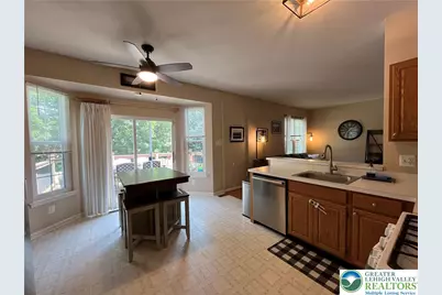 147 Susquehanna Trail, Allentown City, PA 18104 - Photo 6