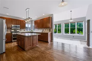 42 Mill Brook Ct, Tatamy Boro, PA 18045 - Photo 8