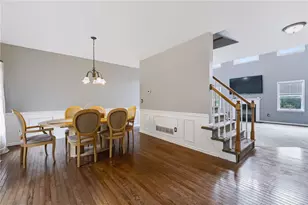 42 Mill Brook Ct, Tatamy Boro, PA 18045 - Photo 6