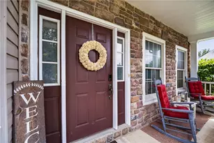 42 Mill Brook Ct, Tatamy Boro, PA 18045 - Photo 2