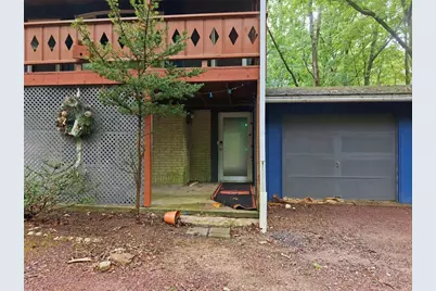 12 Pool Drive, Penn Forrest, PA 18229 - Photo 2