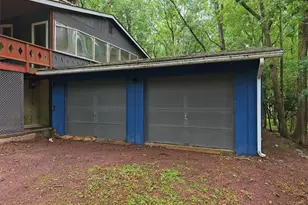 12 Pool Dr, Penn Forrest, PA 18229 - Photo 26