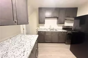 204 N Ninth St, Allentown City, PA 18102 - Photo 2
