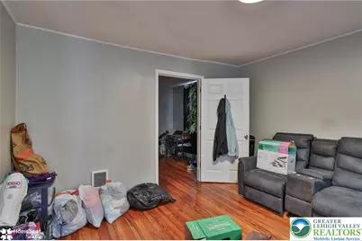 57 E Garrison Street, Bethlehem, PA 18018 - Photo 4
