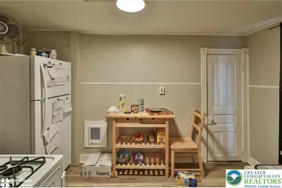 57 E Garrison Street, Bethlehem, PA 18018 - Photo 14